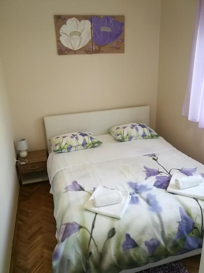 Apartment Cozy Σίμπενικ Εξωτερικό φωτογραφία